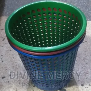 Plastic Dustbin