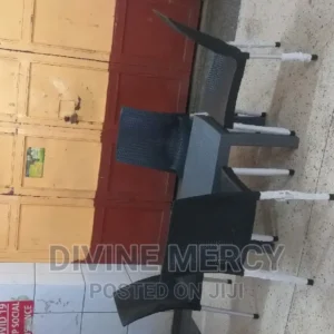 amless chair with steel legs and atable