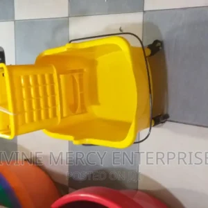 mopping bucket