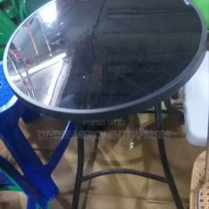 glass round table