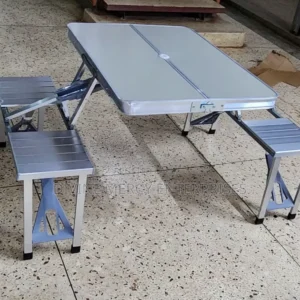 portable folded pacinic table